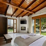 Alpha Estate & Villa