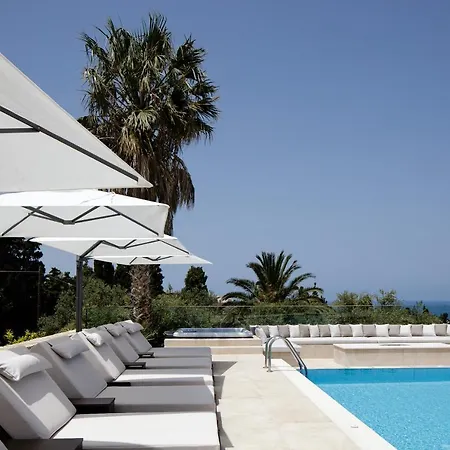 Alpha Estate & Villa *