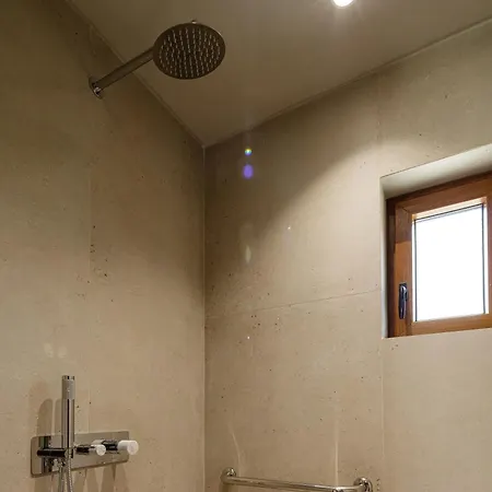 Alpha Estate & Villa *