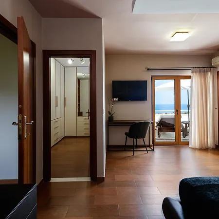 Alpha Estate & Villa Rethymno