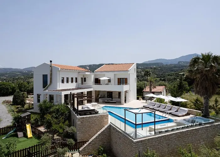 Willa Alpha Estate & Retimno