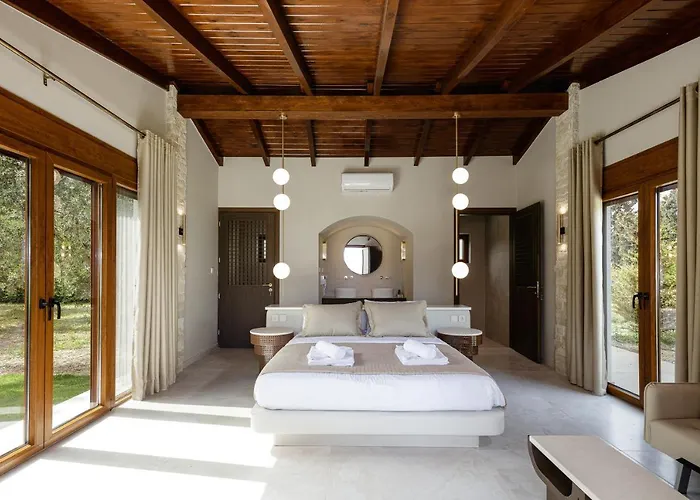 Alpha Estate & Rethymno