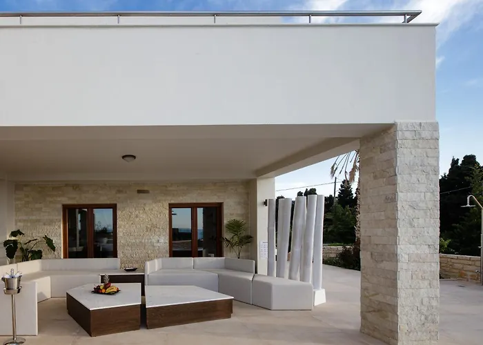 Alpha Estate & * Rethymno