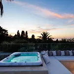 Alpha Estate & Villa *