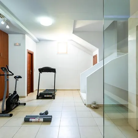 Alpha Estate & Spa *