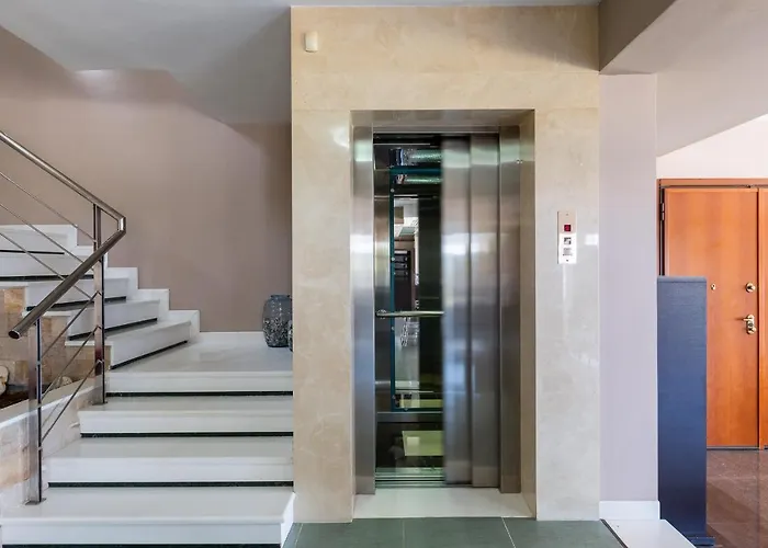 Вилла Alpha Estate &